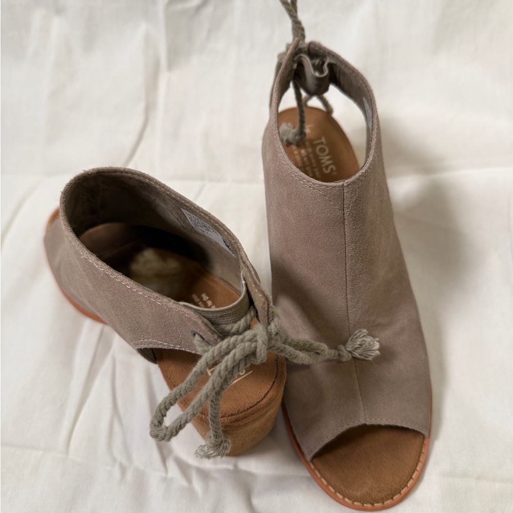 TOMS Women's Taupe Open-Toe Ankle Booties